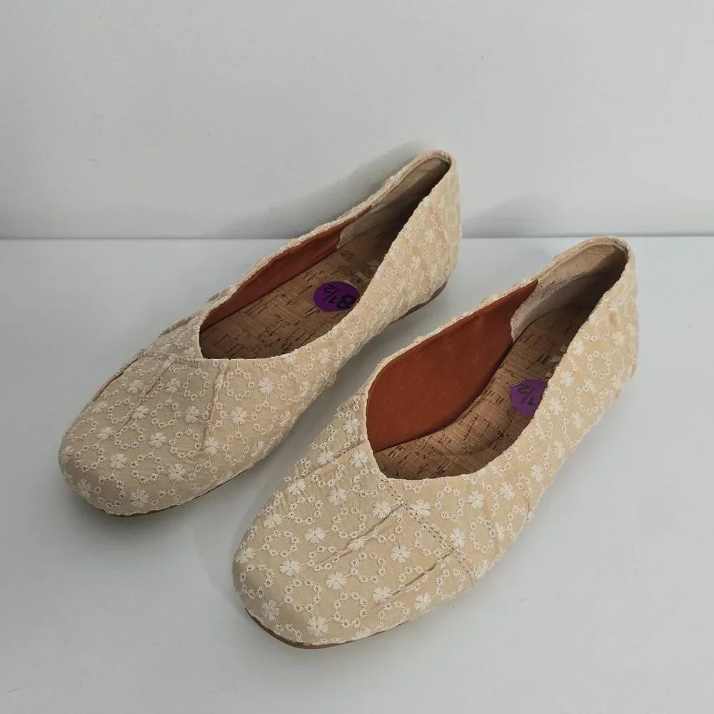 Korks Kork Ease Womens Palmer Slip On Fabric Ballet Flats Floral Embroidered 8.5